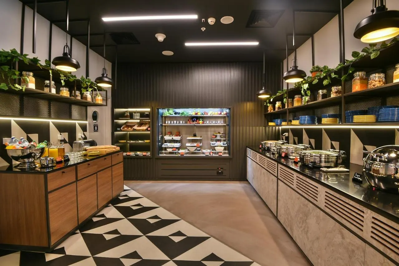 *** Otel Ibis Baku City Azerbaycan